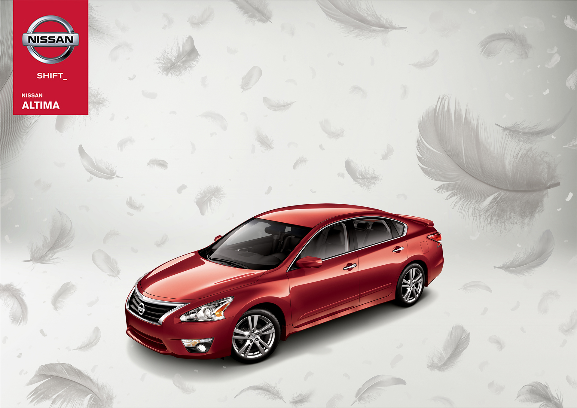 Nissan Rojo - Plumas